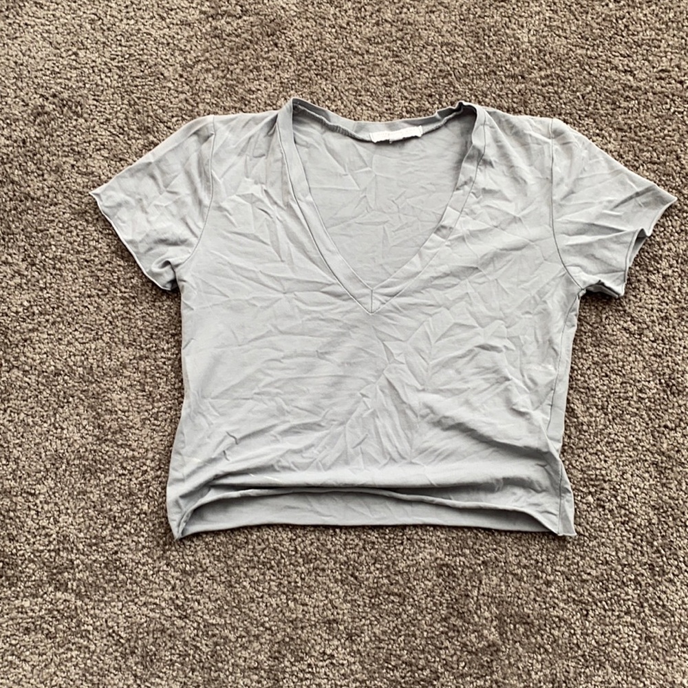 Light grey V neck crop top